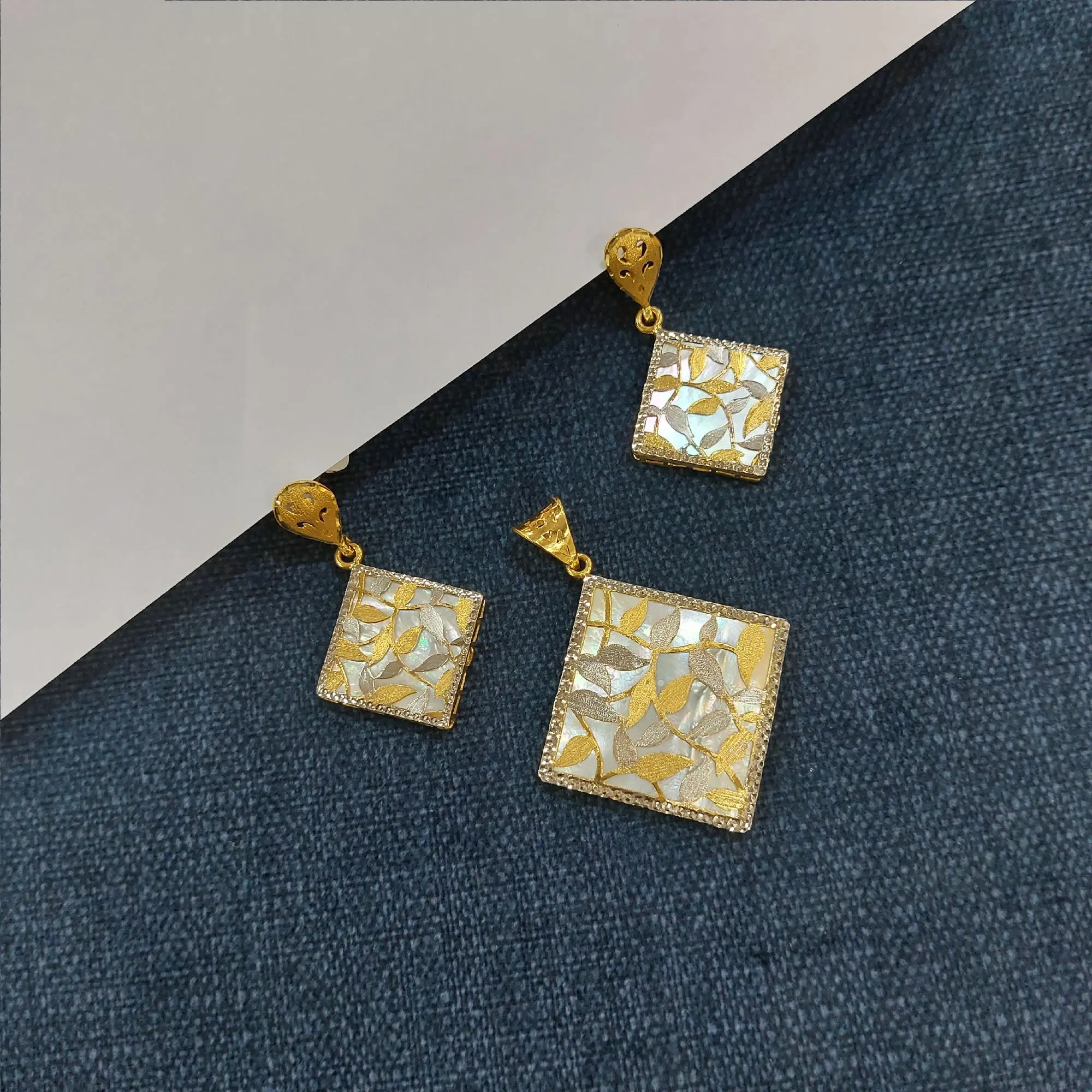 pendant set