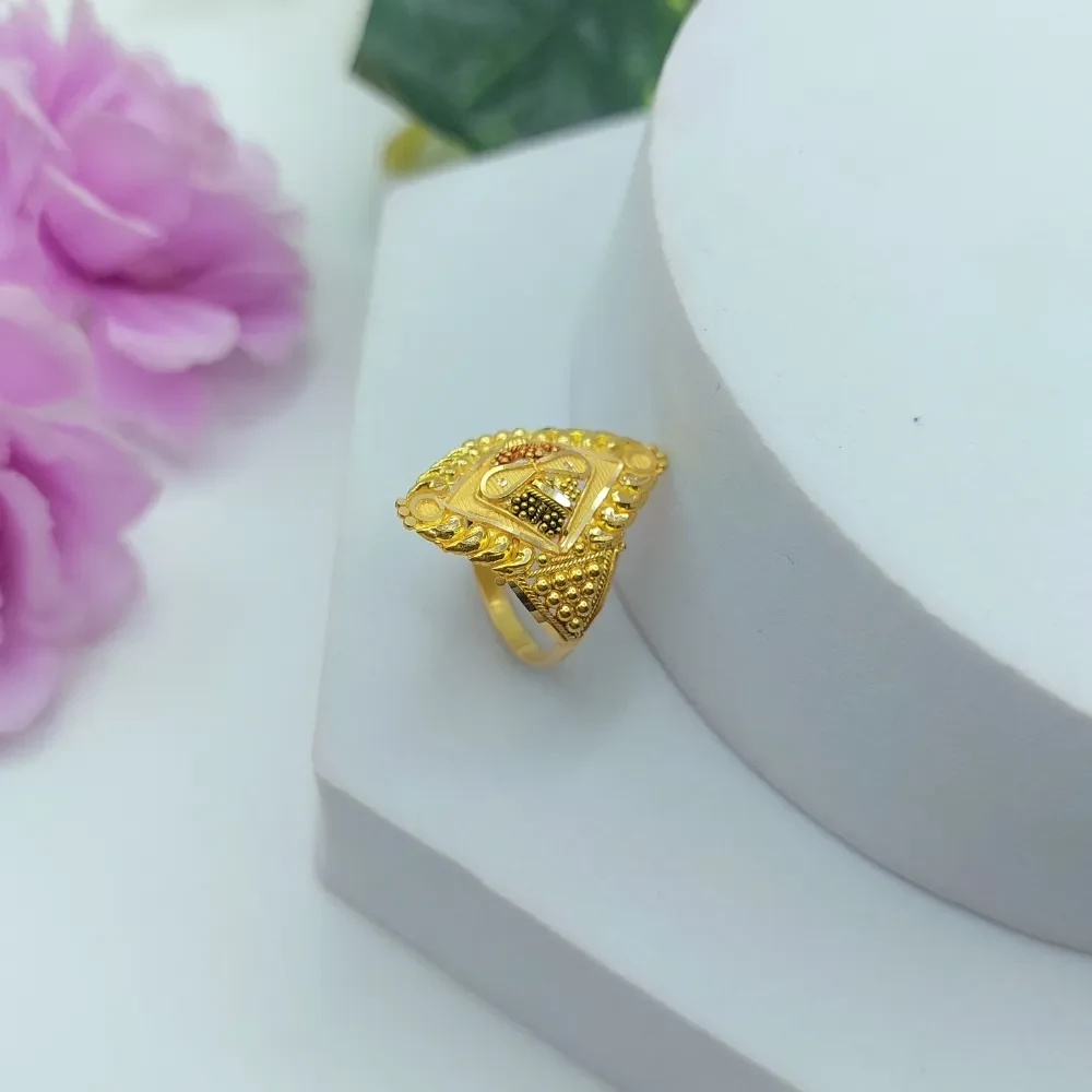 18k Gold Filigree Ring for women