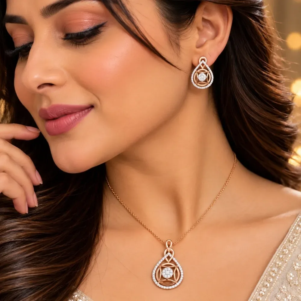 Elegant Floral Circle Pendant Set