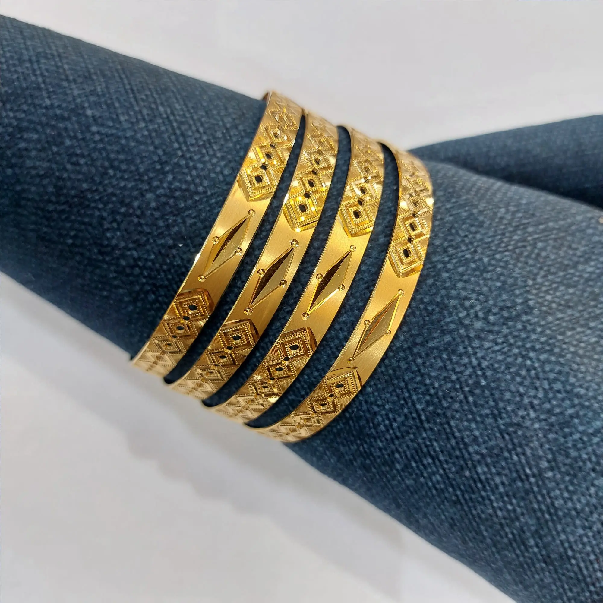 Trending Fancy Roadium Bangles