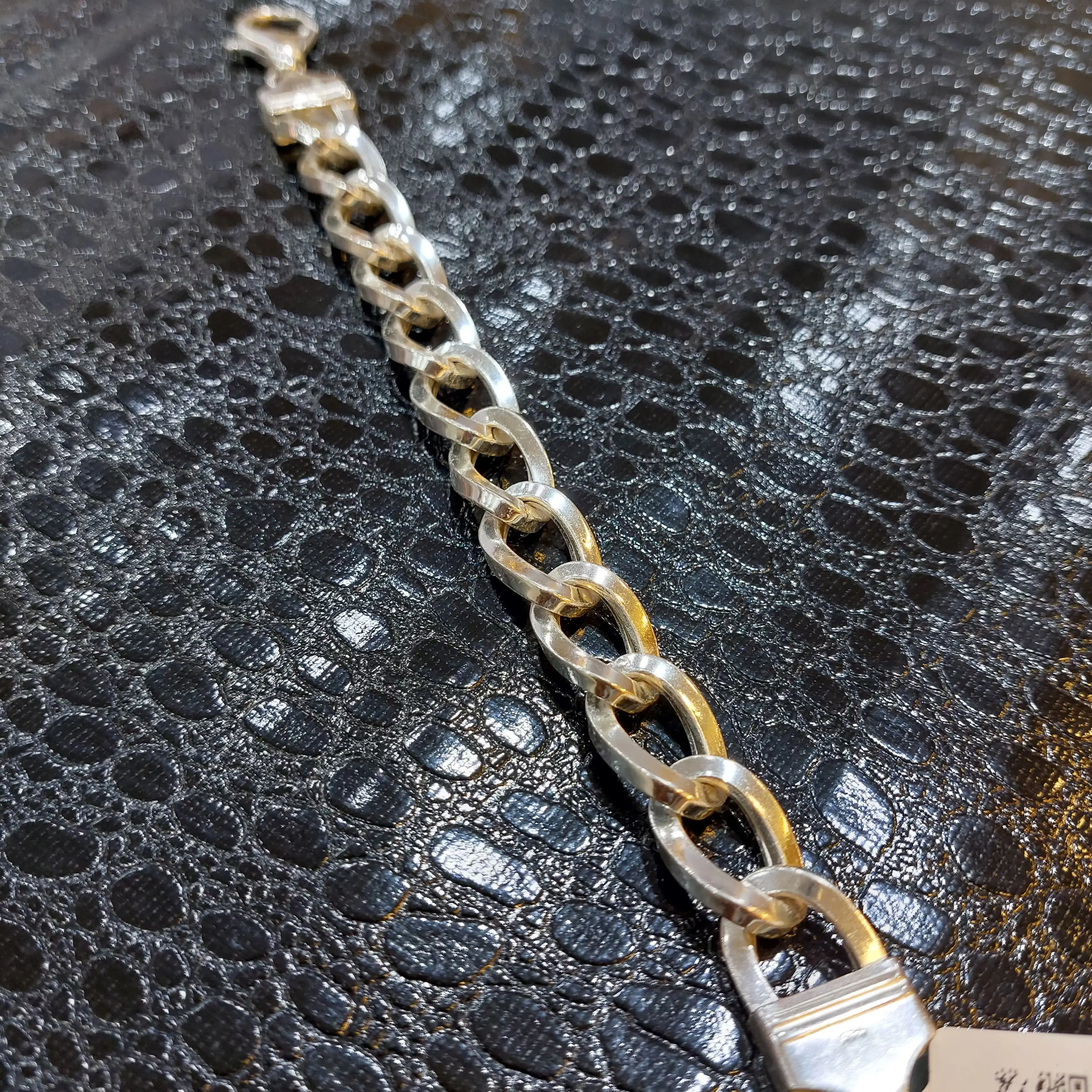 Light Weight Silver Bracelet