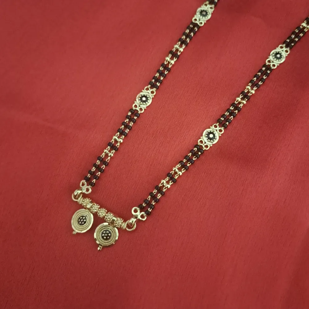 Elegant Gold Mangalsutra