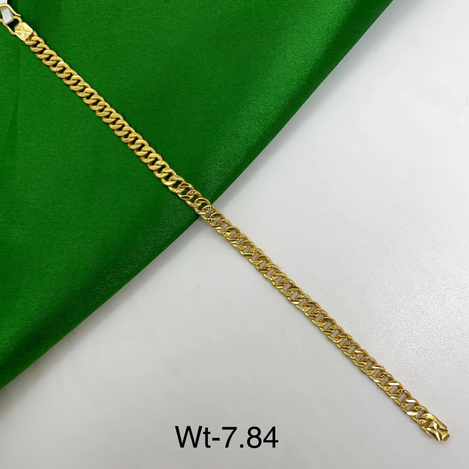 Light Weight Gents Bracelet