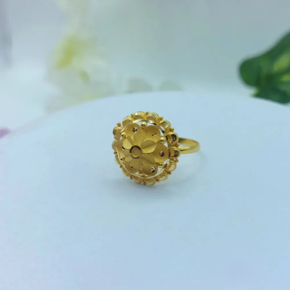 18k Gold Floral Ring for women