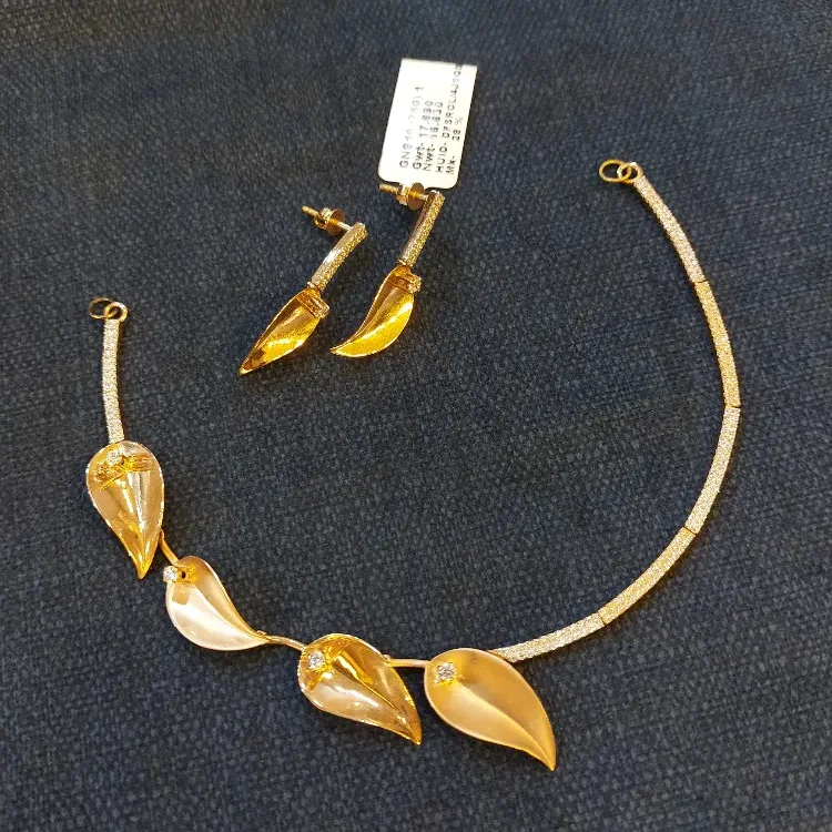 Style Rose Gold Necklace