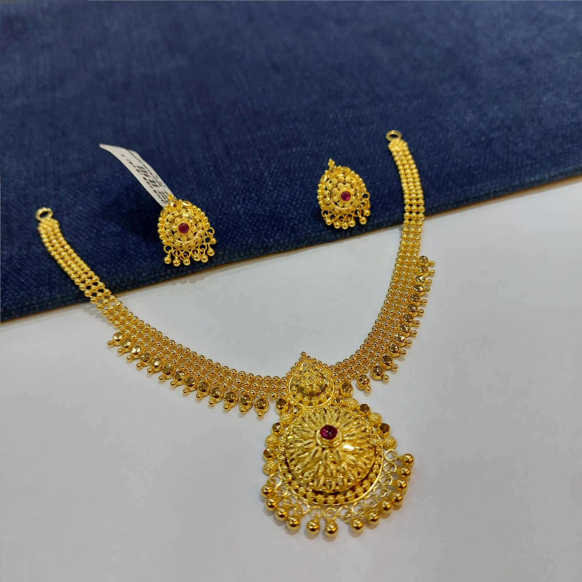 Trendy Gold Necklace