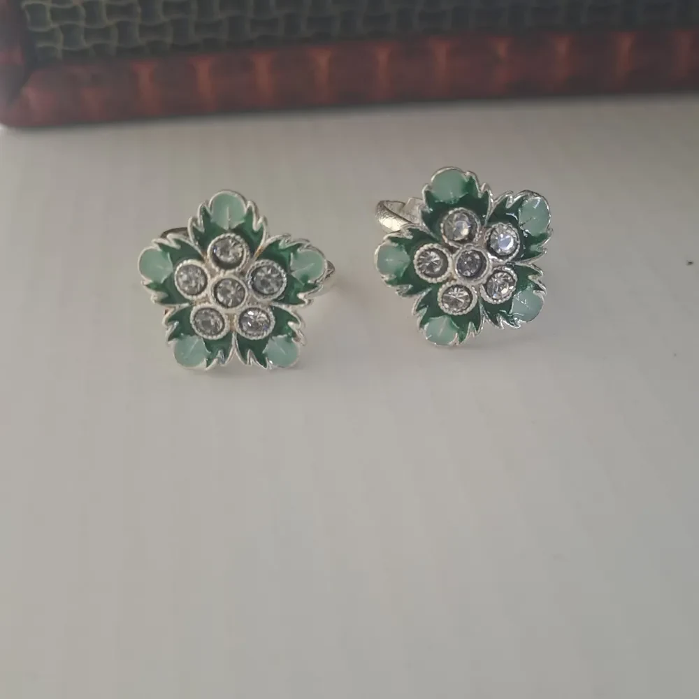 Meena Work Toe Rings