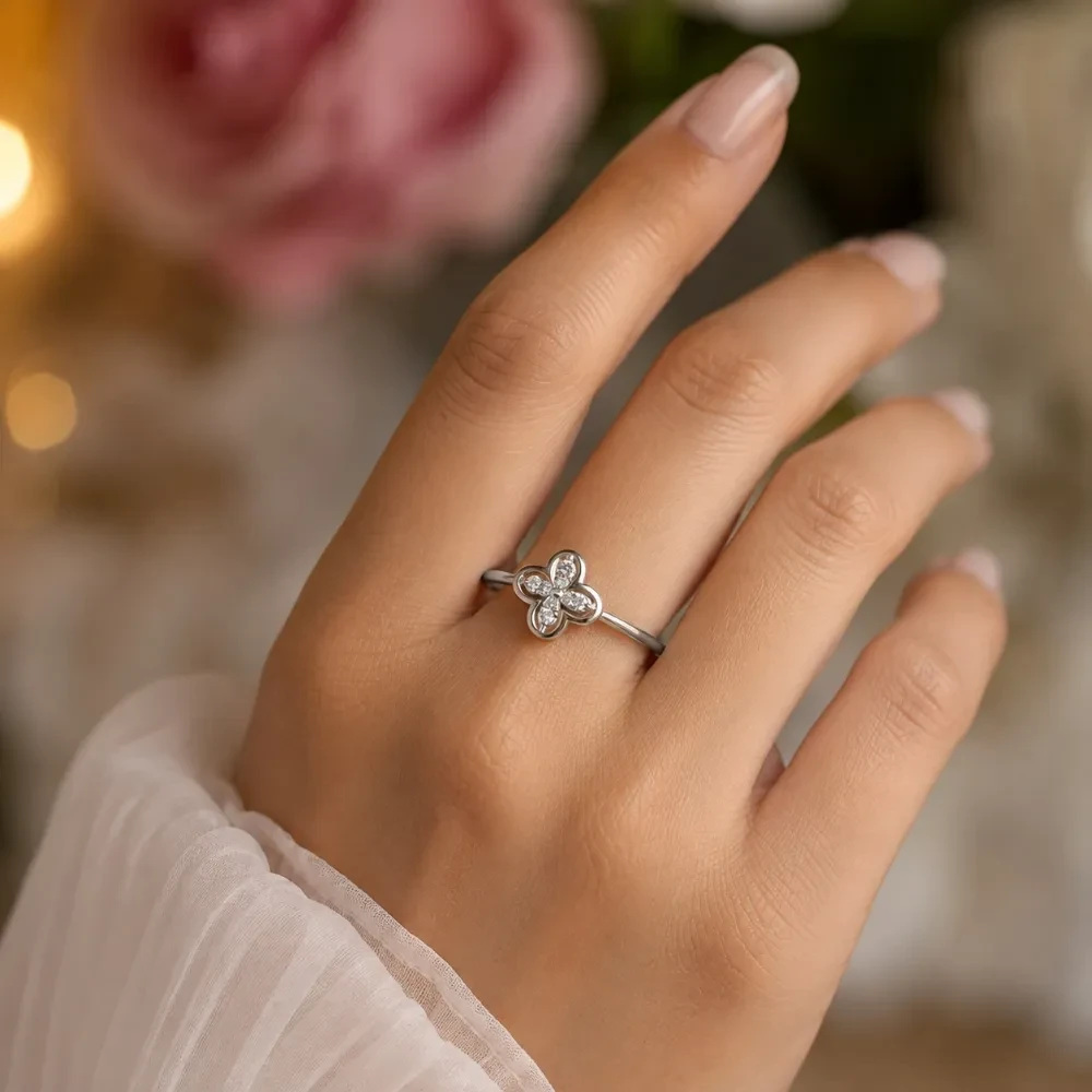 925 Silver Four-Petal Floral Ring