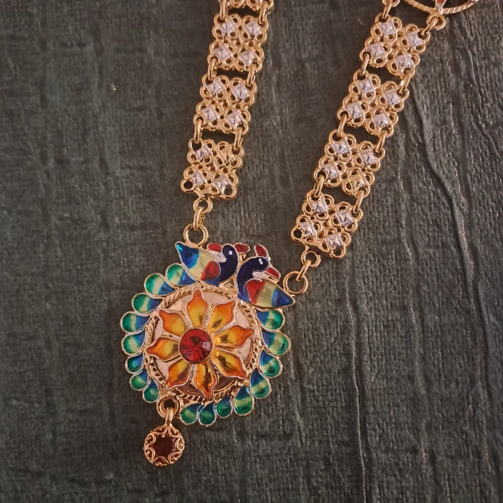 dual tone Silver Necklace