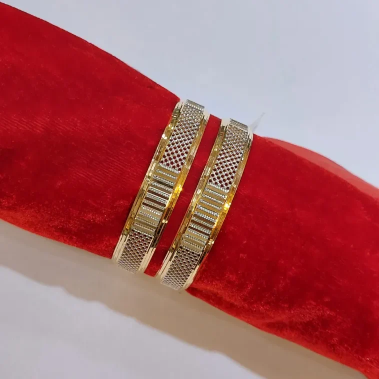 Style Fancy Roadium Bangles