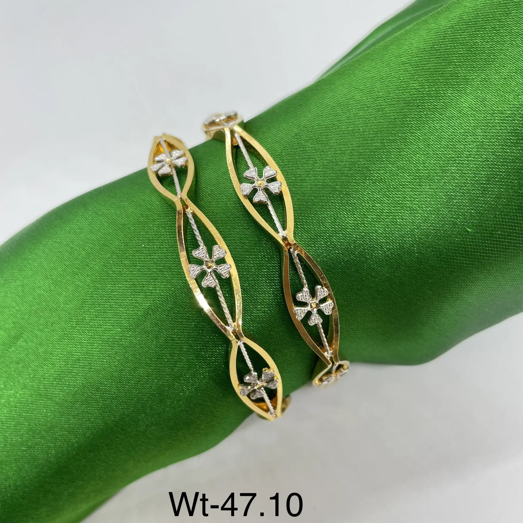 Trendy Daily Wear Bangles