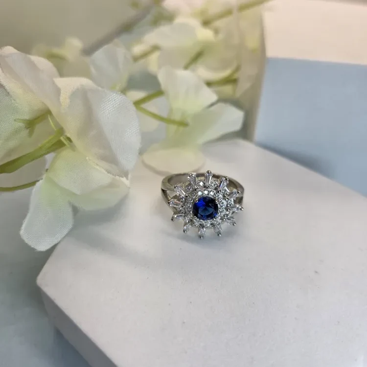 Classic Silver Ring