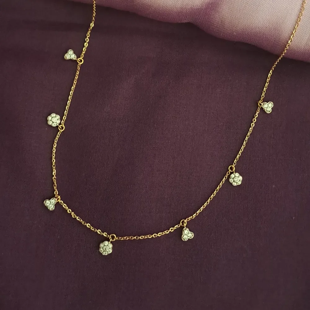 Classic Rose Gold Necklace