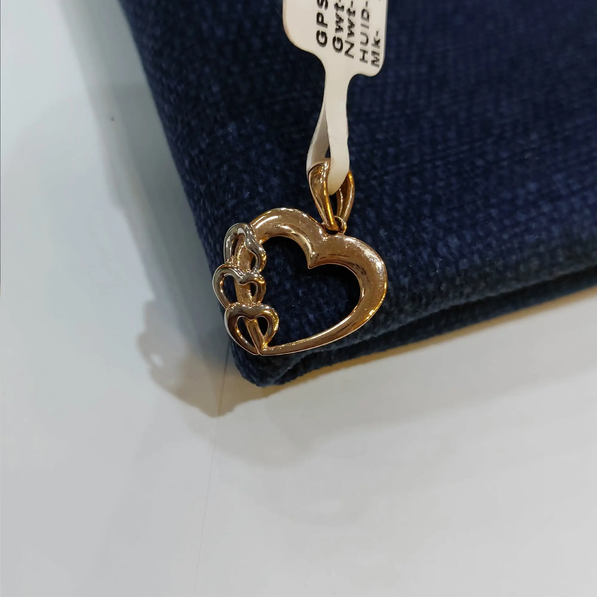 Trendy Rose Gold Pendant
