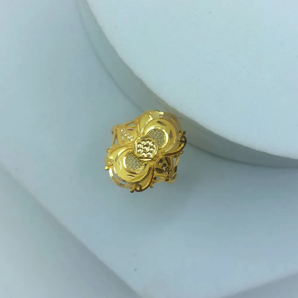 Trendy 18k Gold Ring
