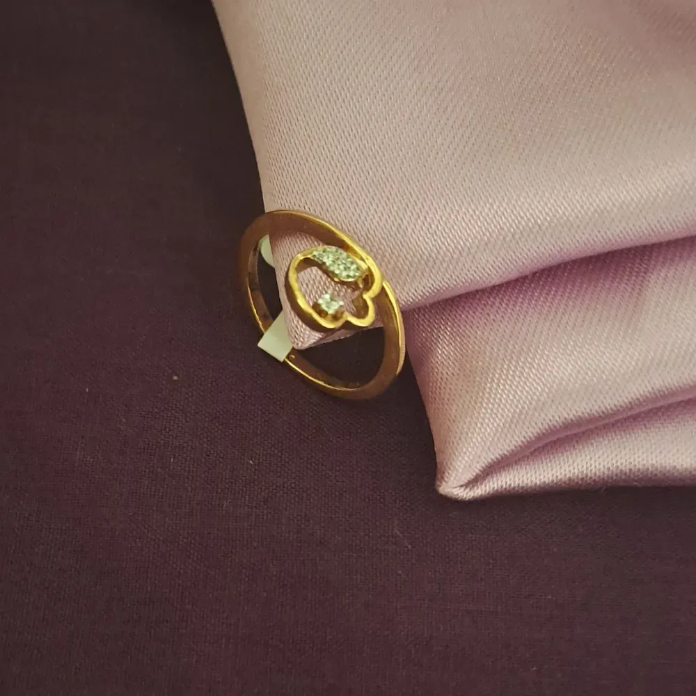 Classy light Weight Ring