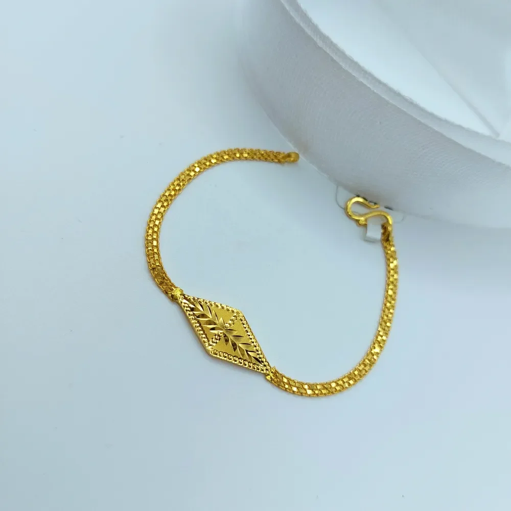 Elegant kite shape baby Bracelet