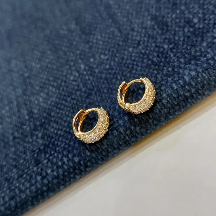 Style American Diamond Bali