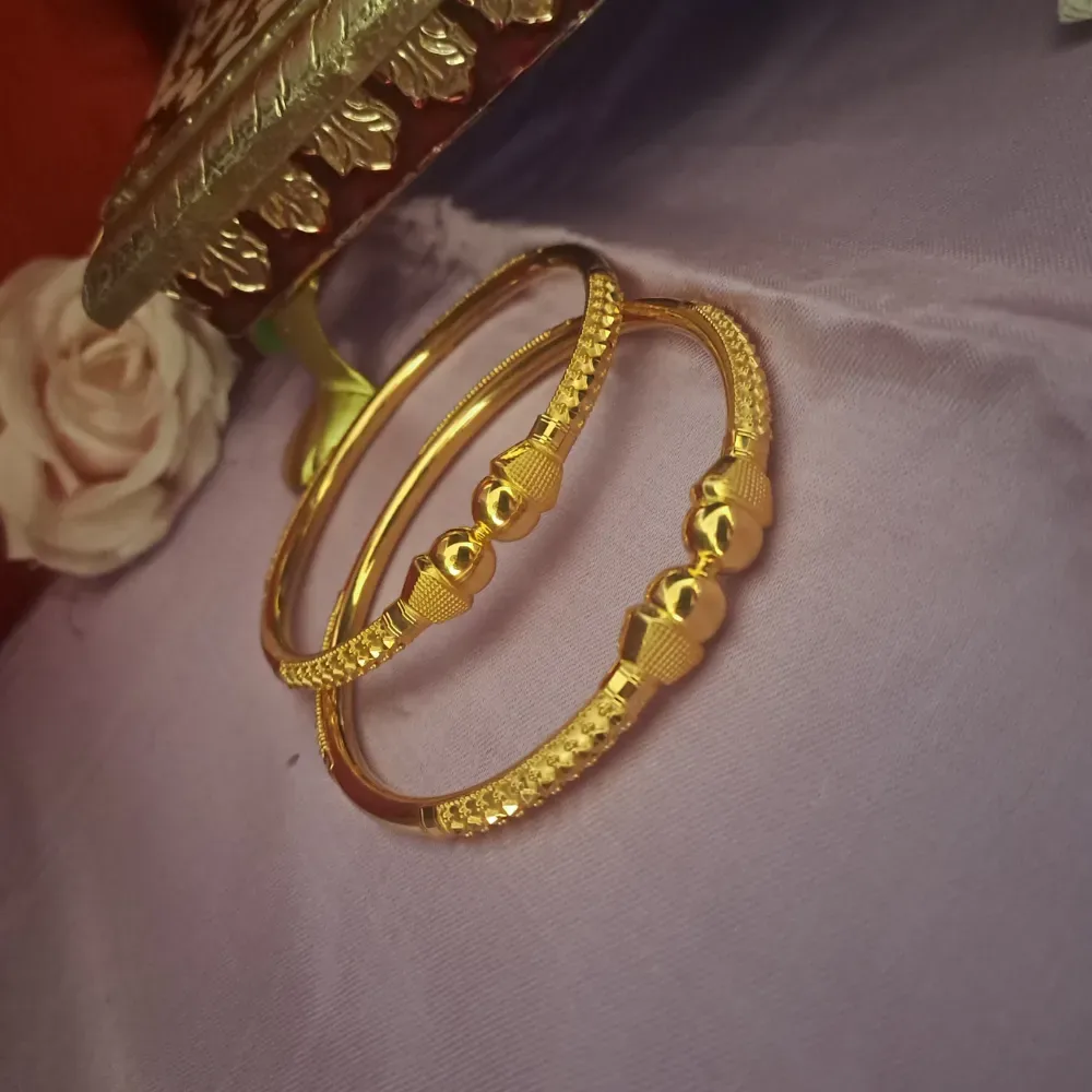 trendy Bangles