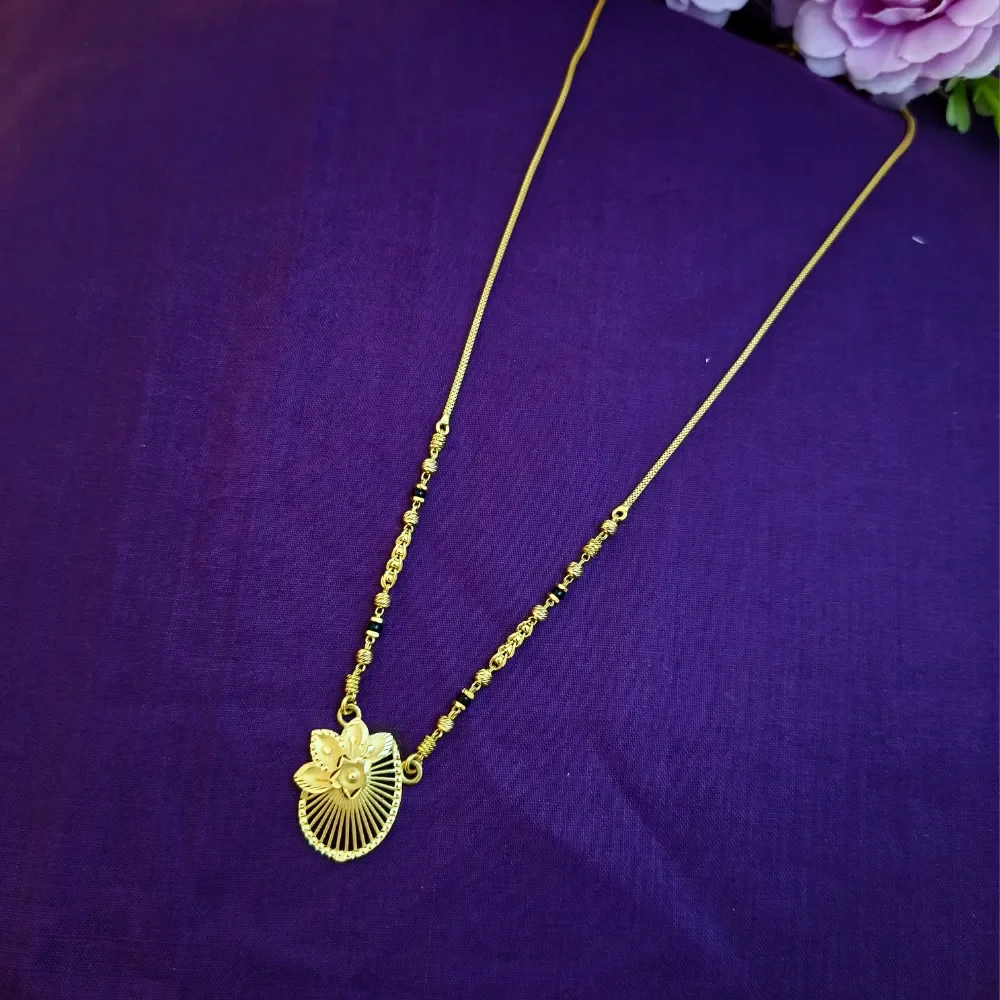 Elegant Gold Mangalsutra