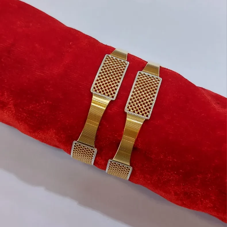 Style Fancy Roadium Bangles