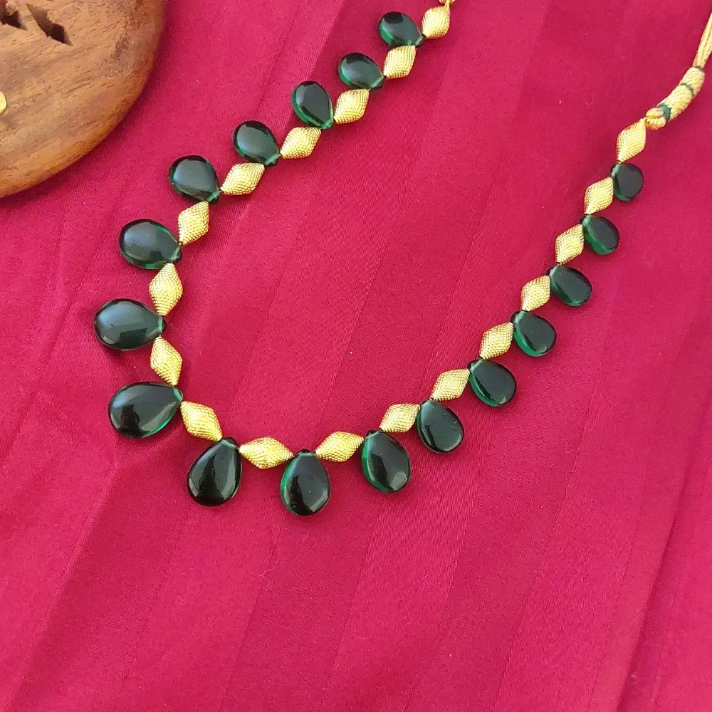 Lightweight Thushi Necklace