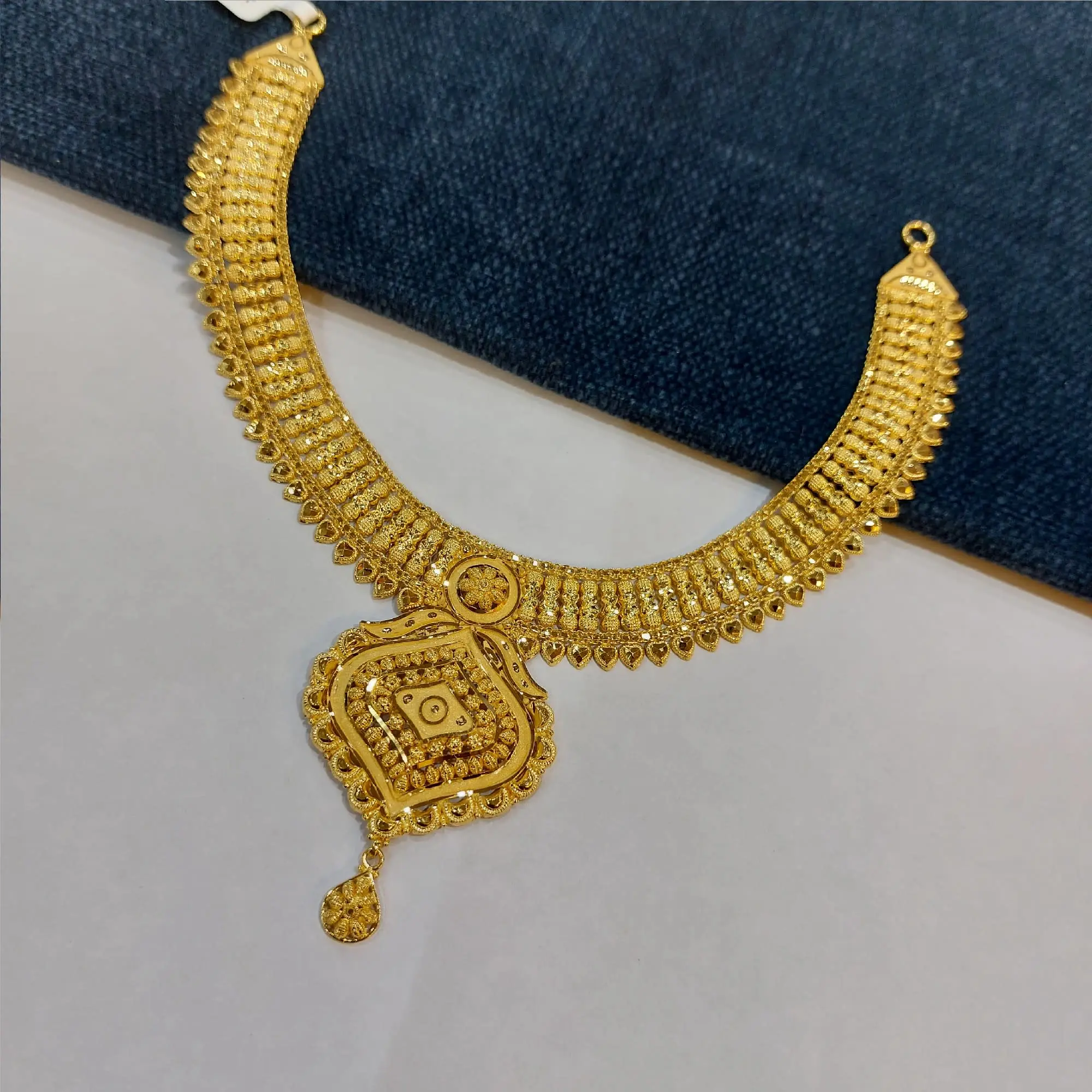 Traditional Gold Necklace