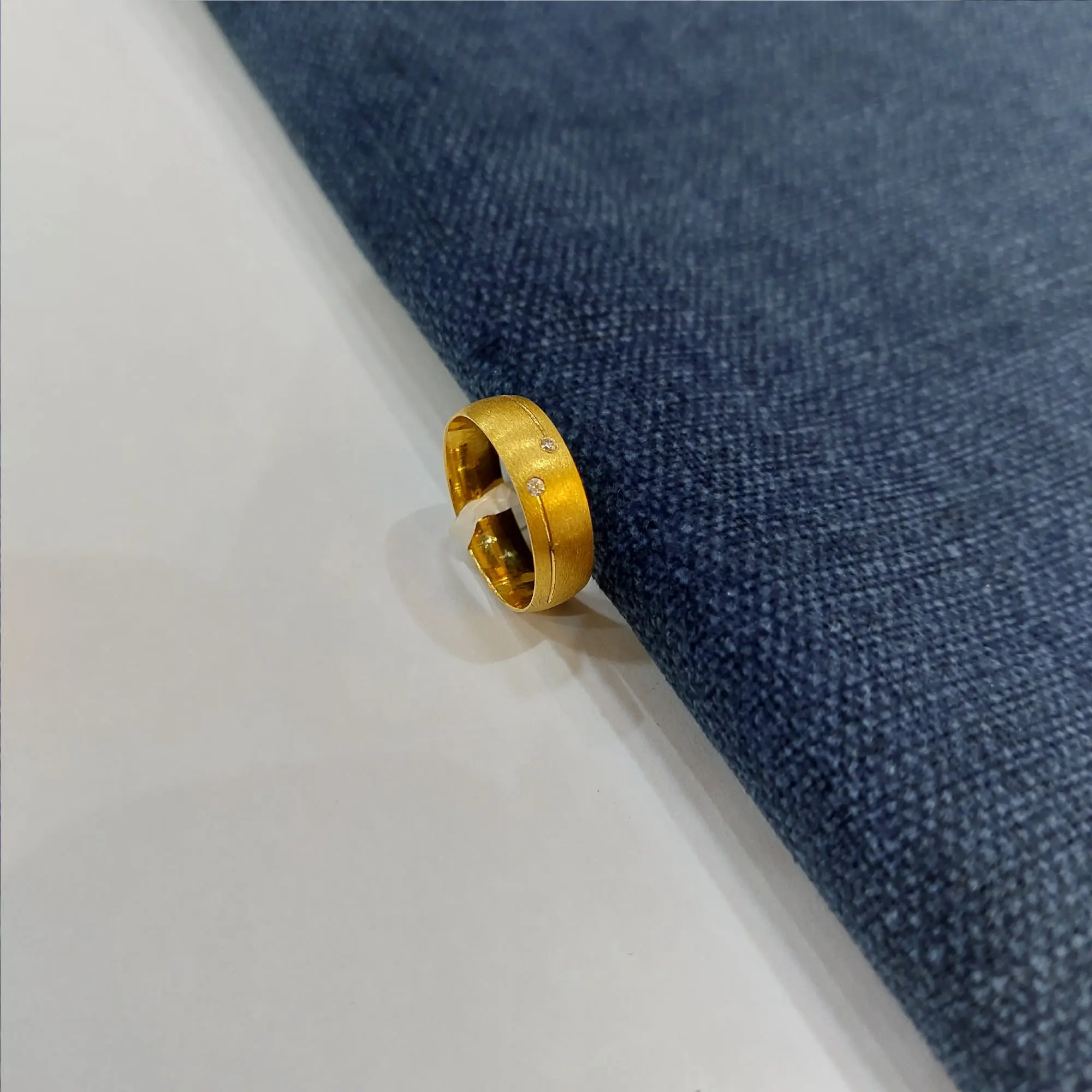 Trendy Gold Bands