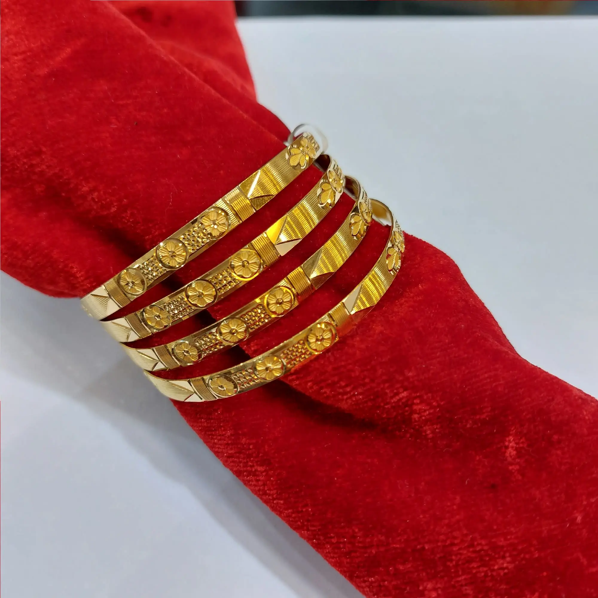 Style Gold Bangles