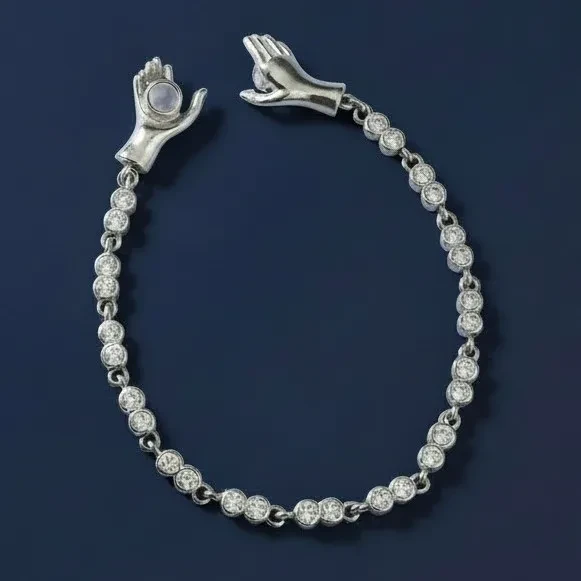 Silver Hand Shake Bracelet