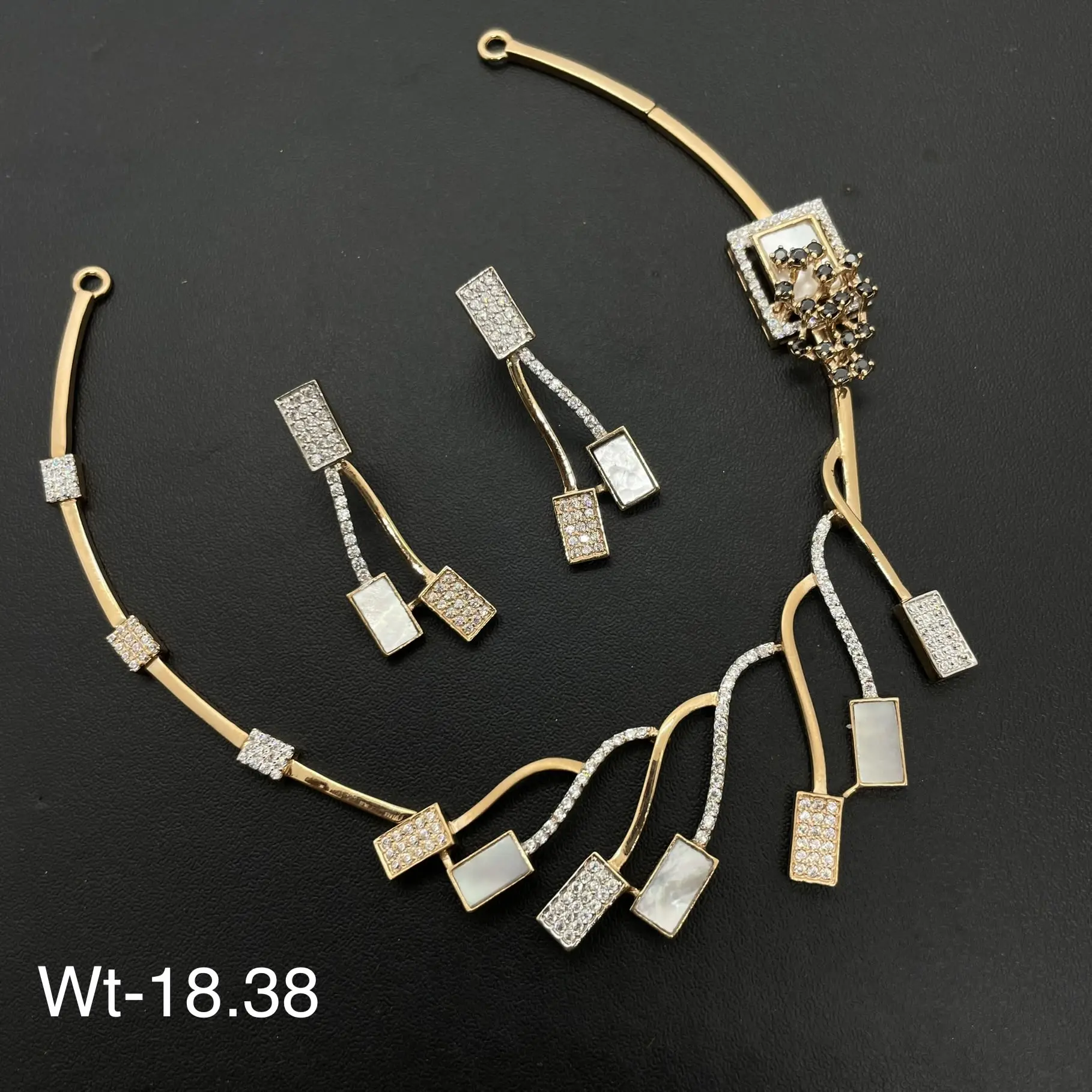 Trendy Rose Gold American Diamond With Mother Of  Pearl Necklace