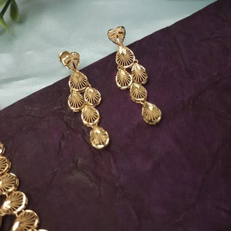 Beautiful Gold Necklace