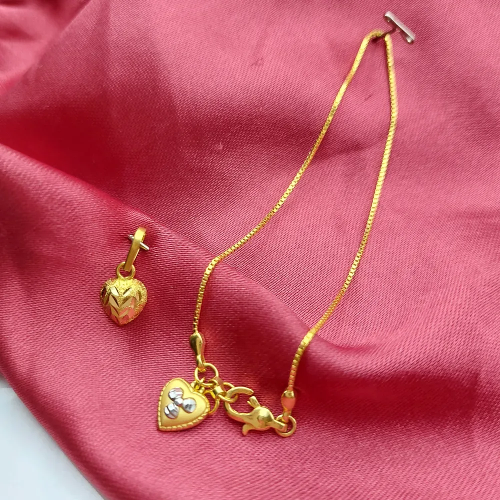 Elegant Heart Charm Bracelet & Pendant Set