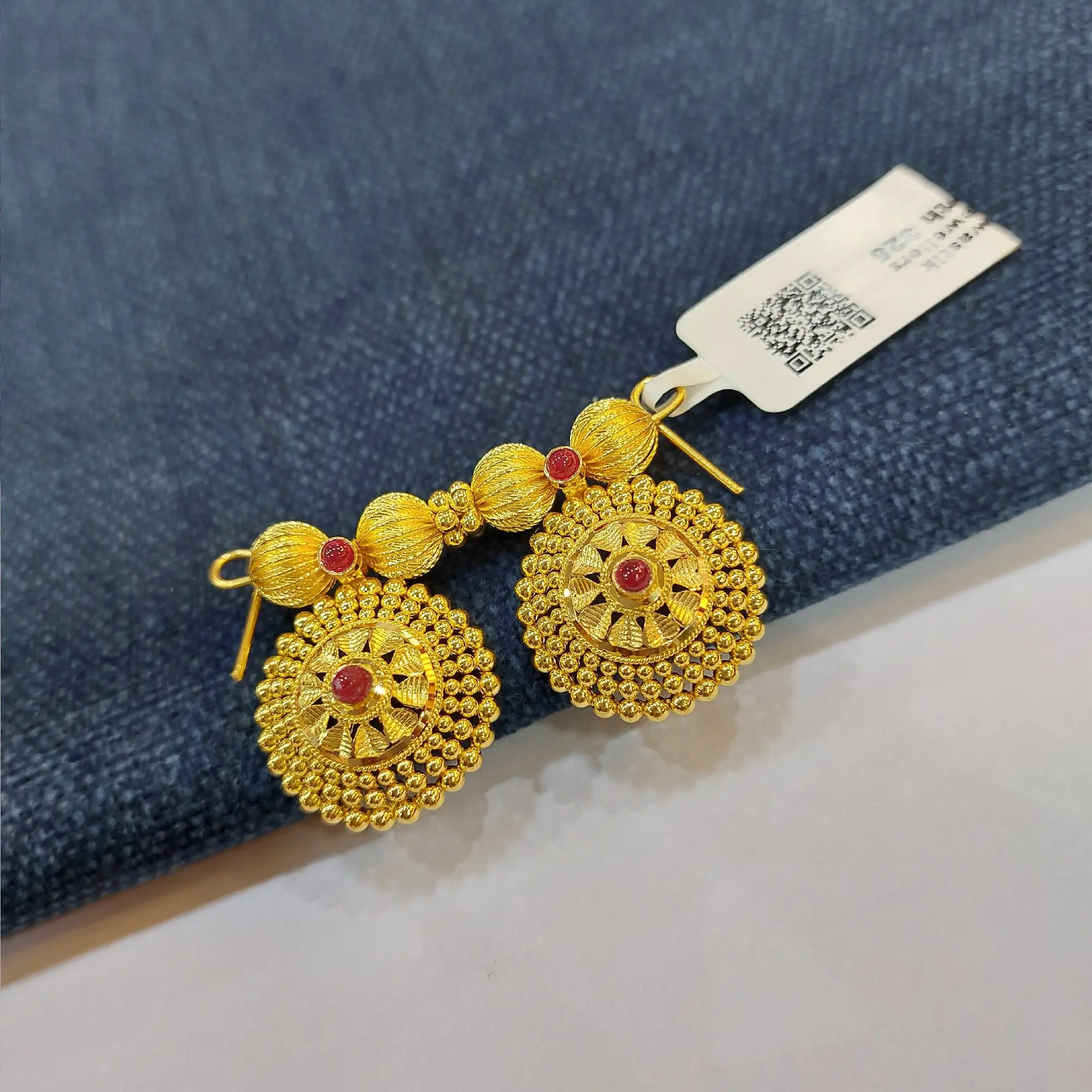 Trendy Mangalsutra Wati Pendant With Red Stone