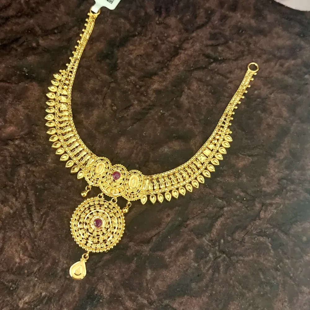 22k Gold Short Necklace