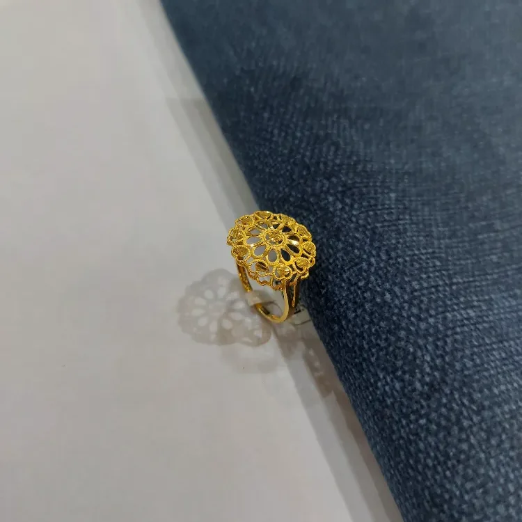 Style Gold Ring