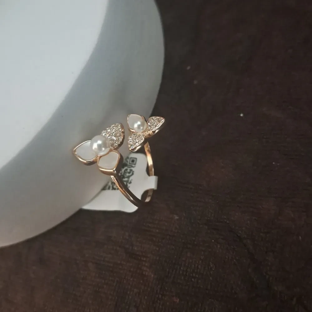 Fancy Silver Ring