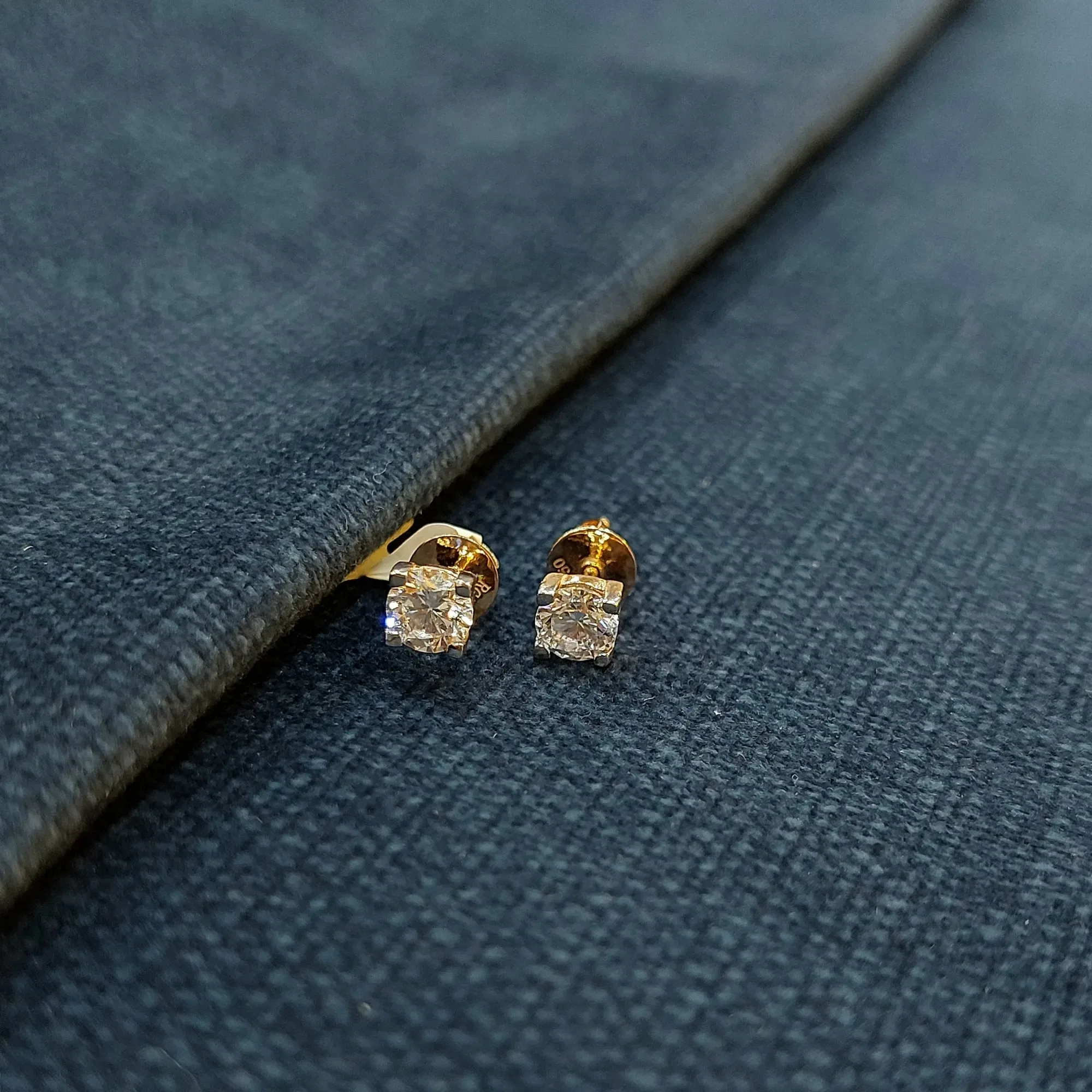 Style American Diamond Tops