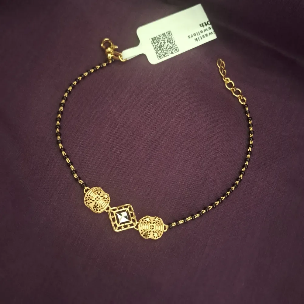 Delicate Gold Mangalsutra Bracelet