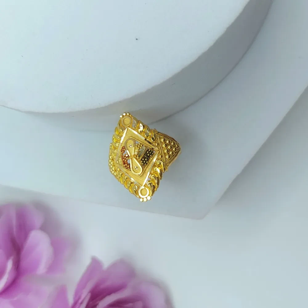 18k Gold Filigree Ring for women