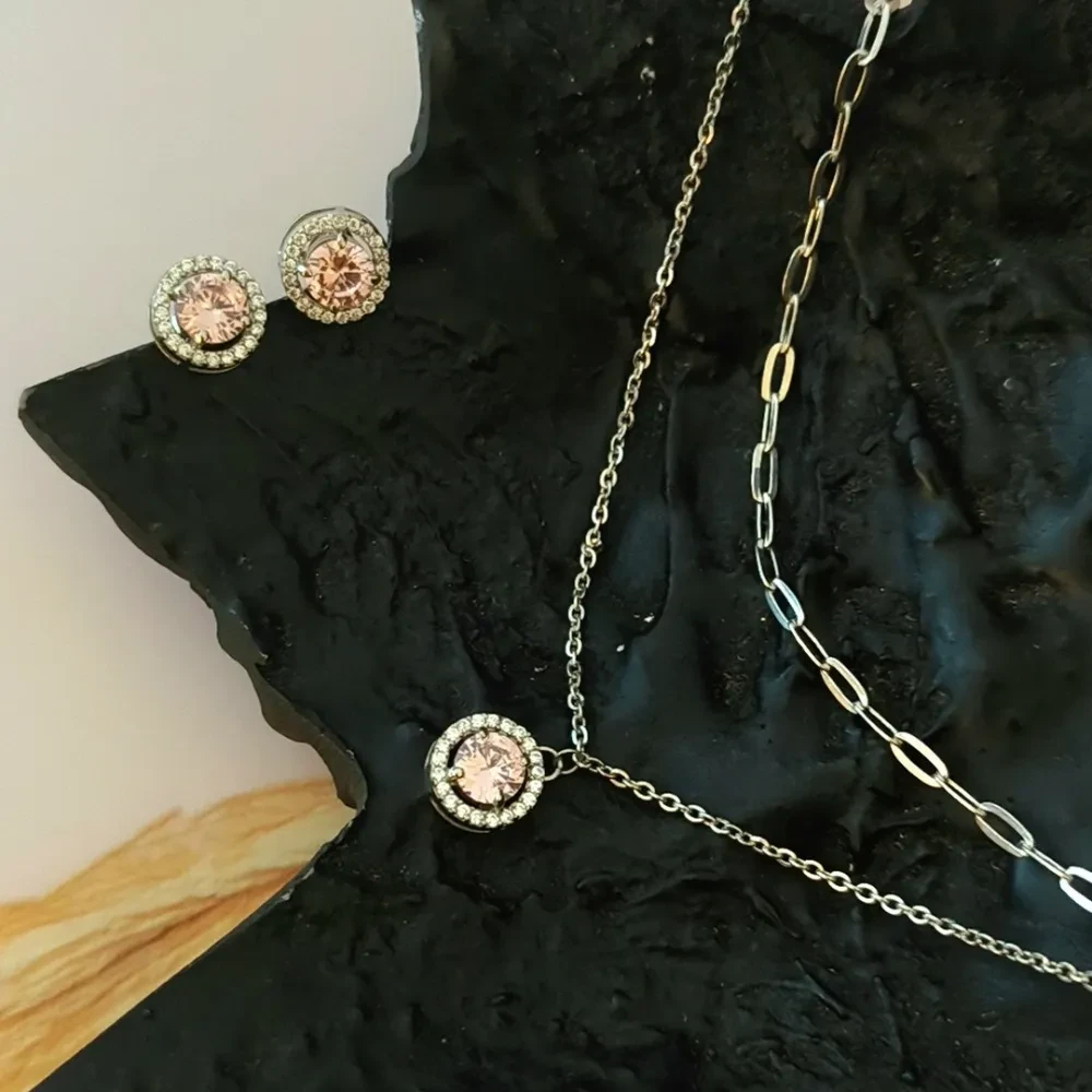 Elegant Silver Necklace Set