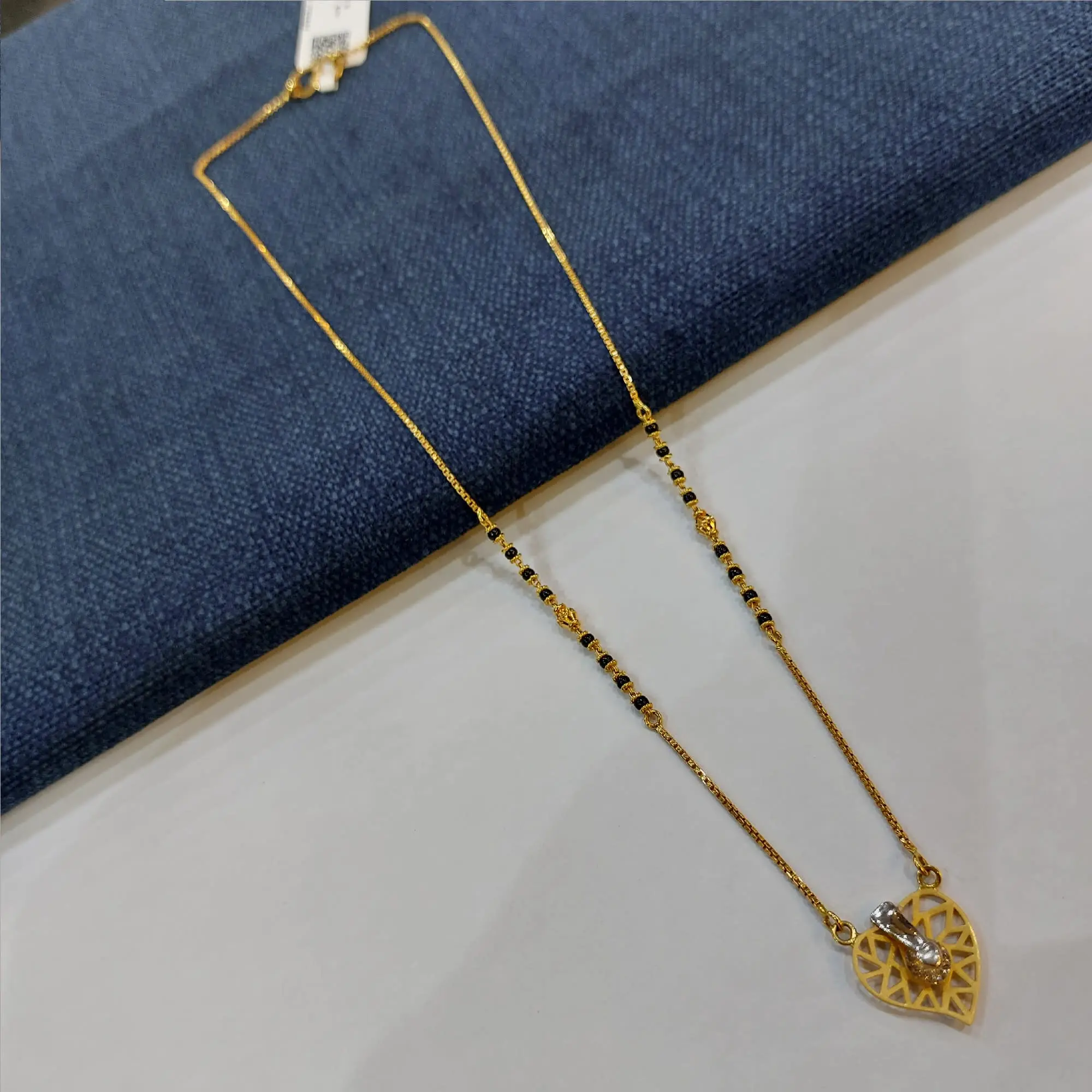 Style Heart Shape Mangalsutra