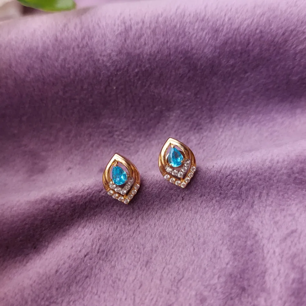 Blue Teardrop Elegance Gold Mangalsutra