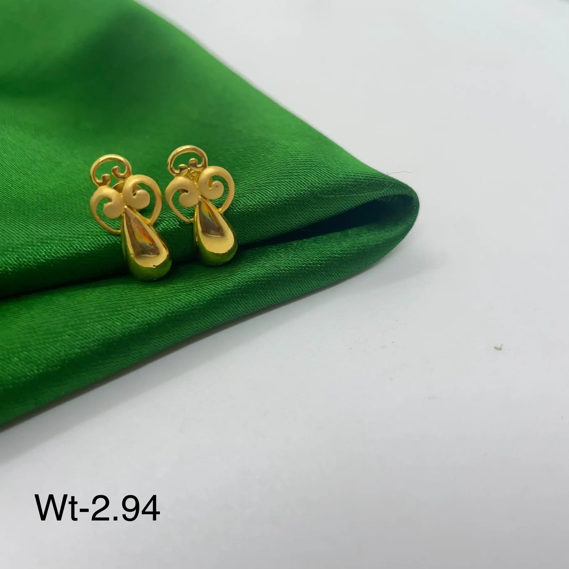 Fancy Gold Tops