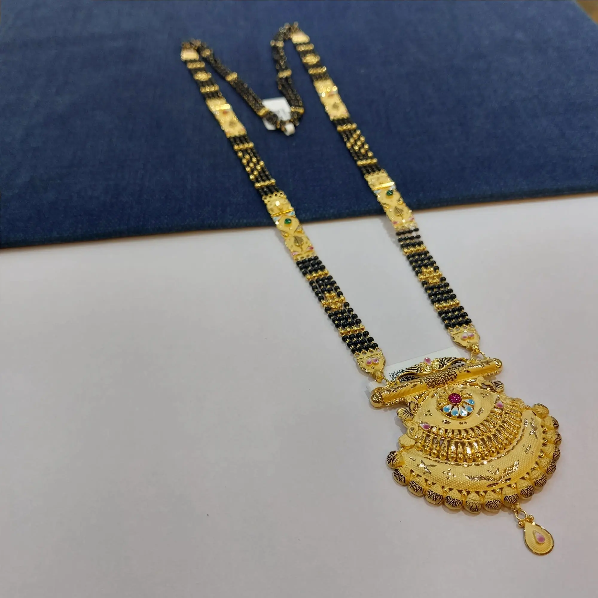 Mina Work Mangalsutra