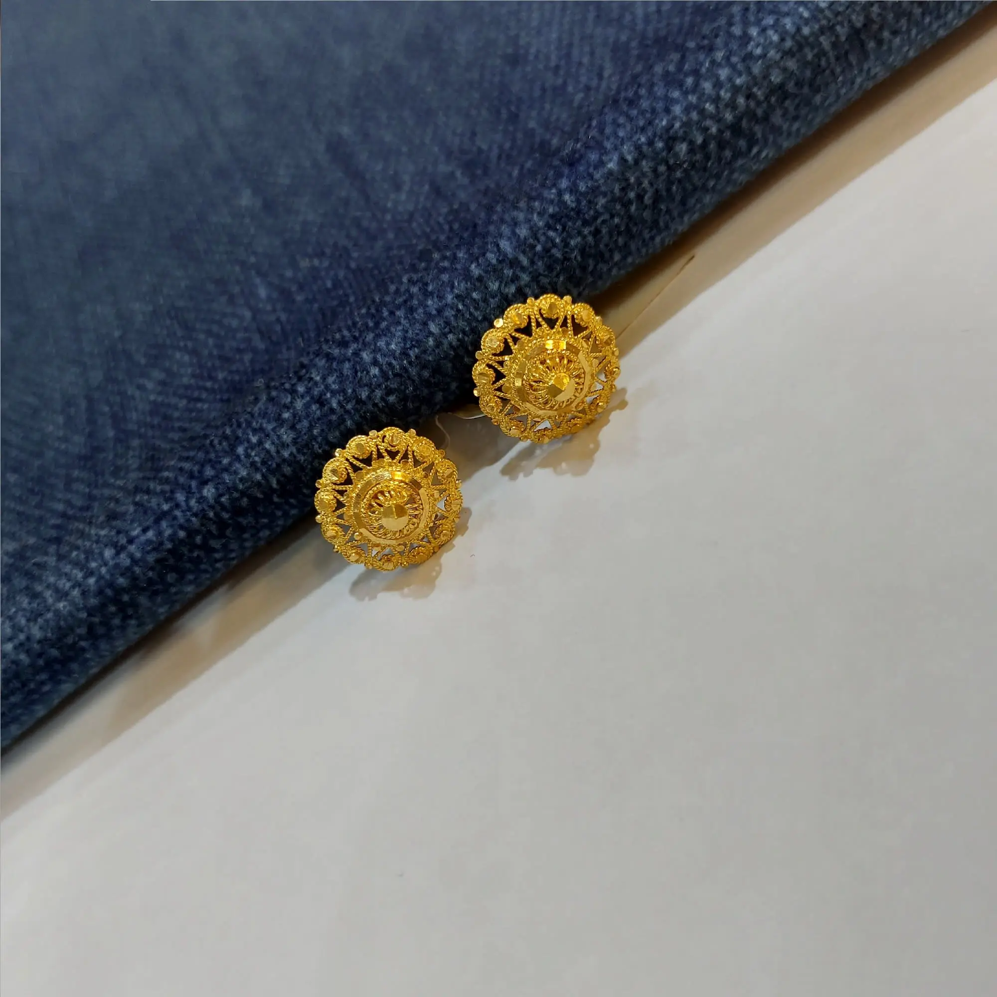 Style Gold Ladies Tops