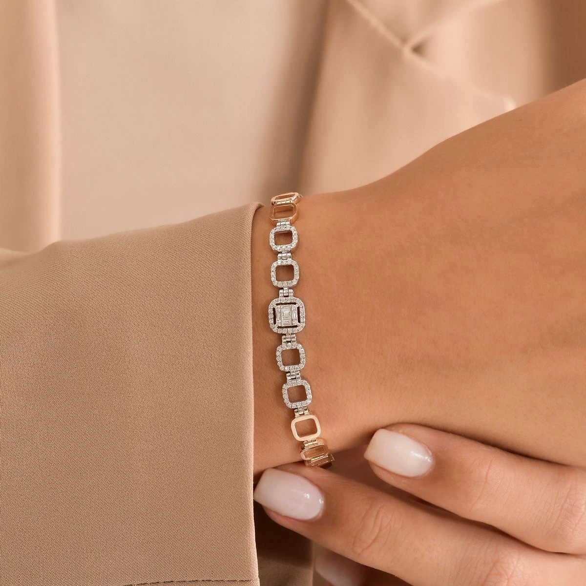 Bracelet