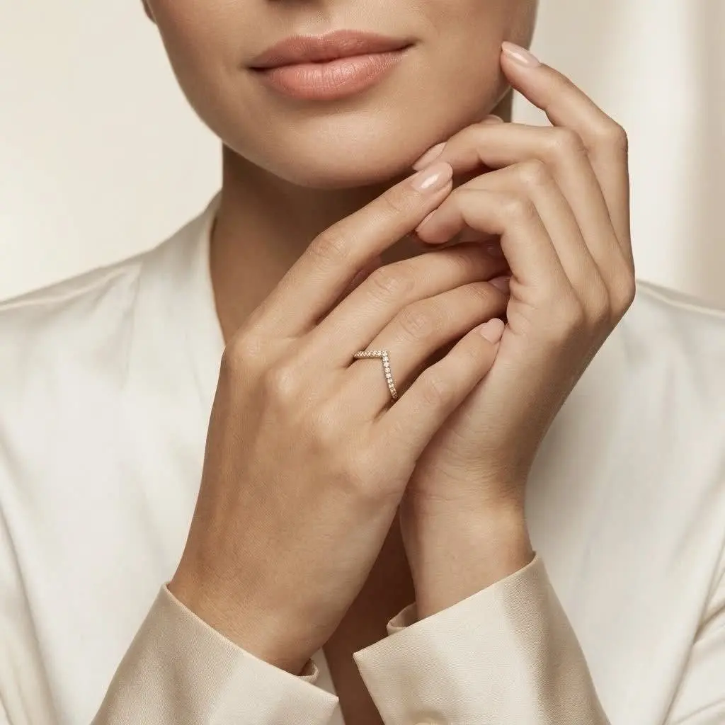Minimal V Shaped Ring