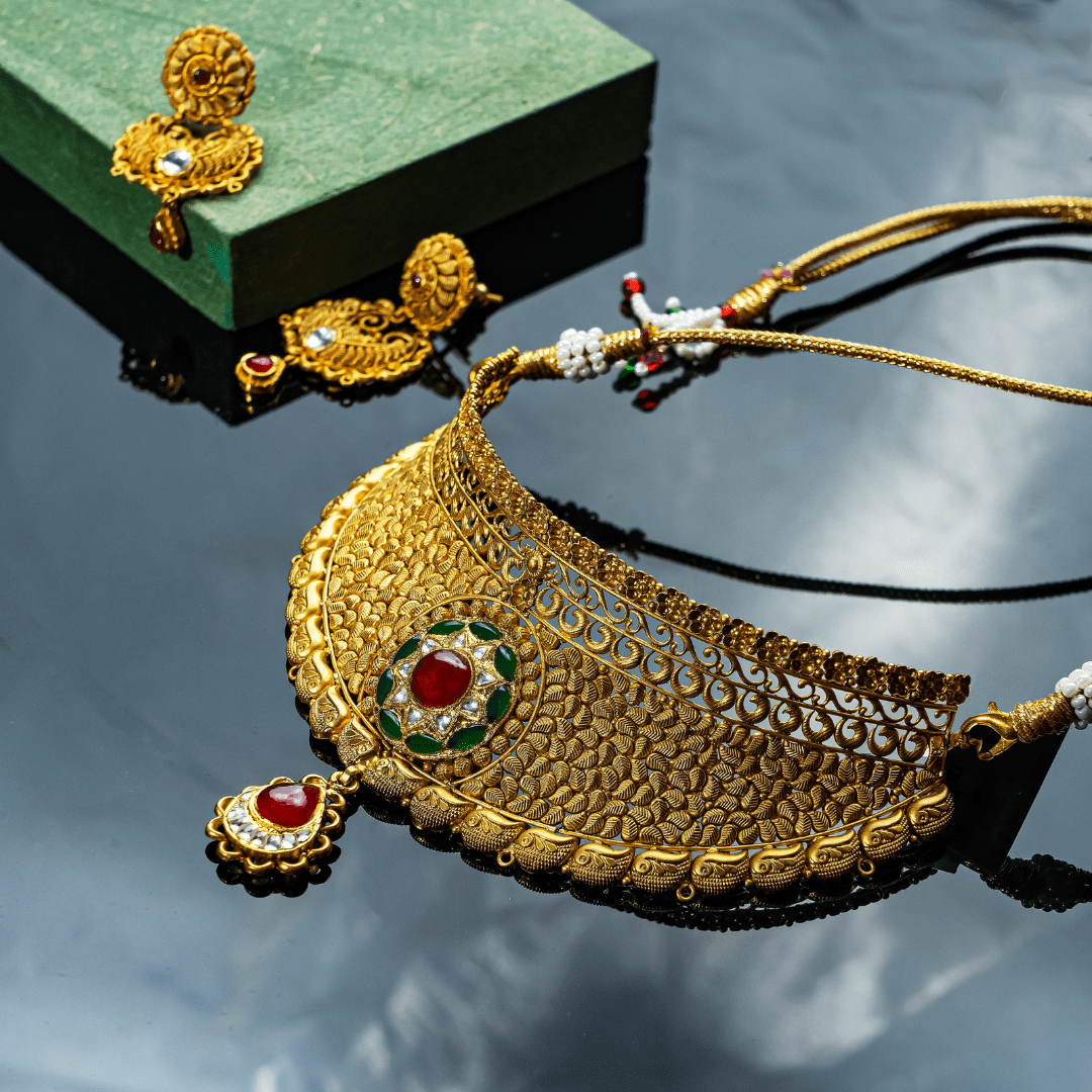Gold Necklace Set