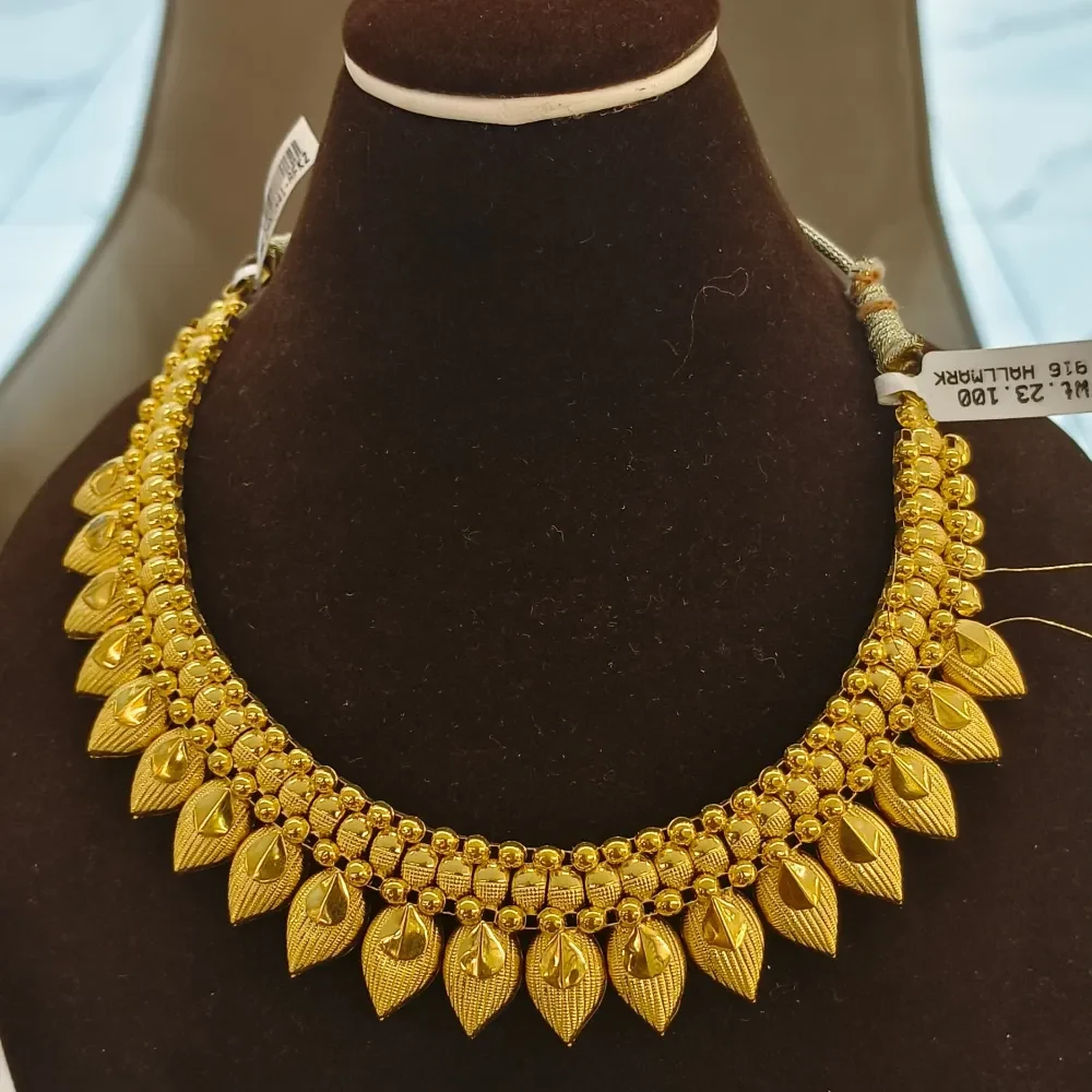 Mango Necklace